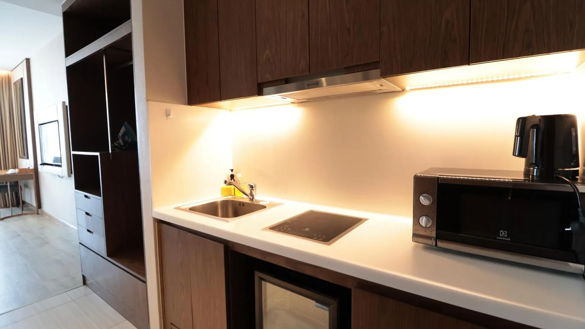 Wise Stay Panorama Condotel 芽庄 公寓