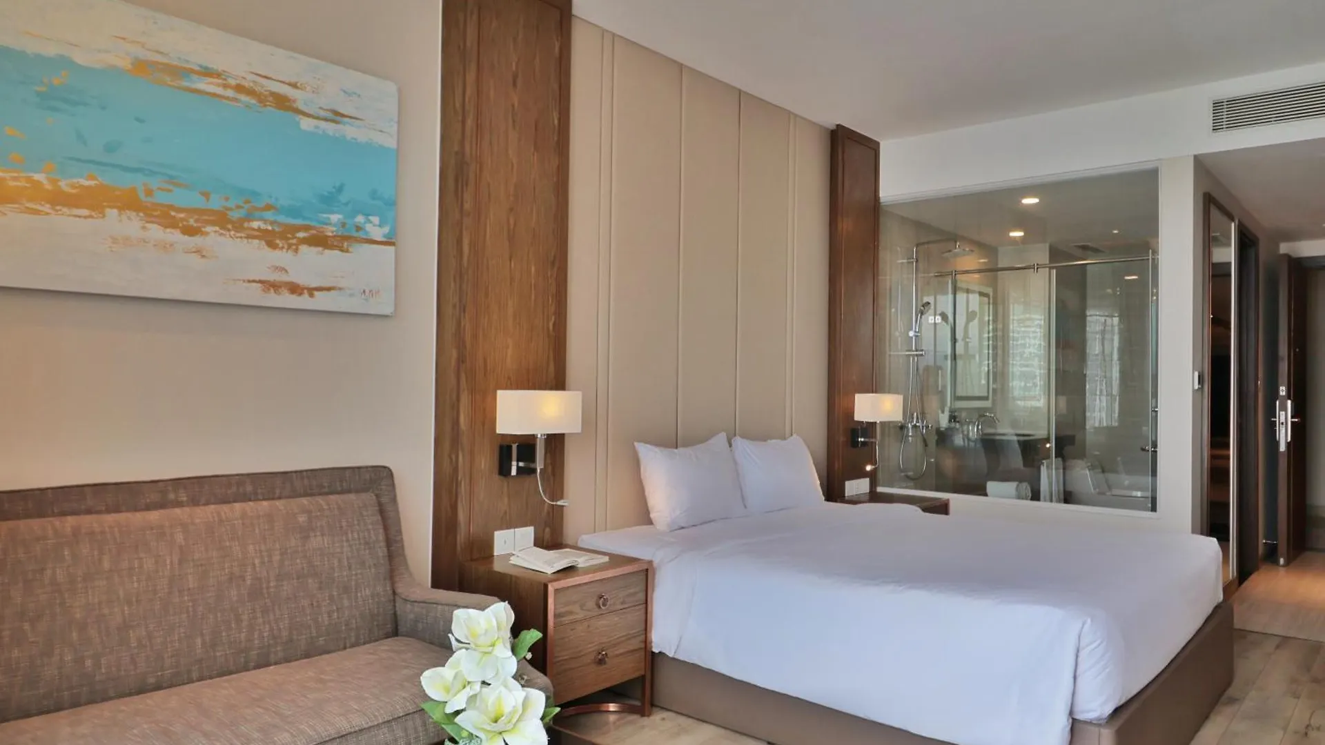 Wise Stay Panorama Condotel 芽庄