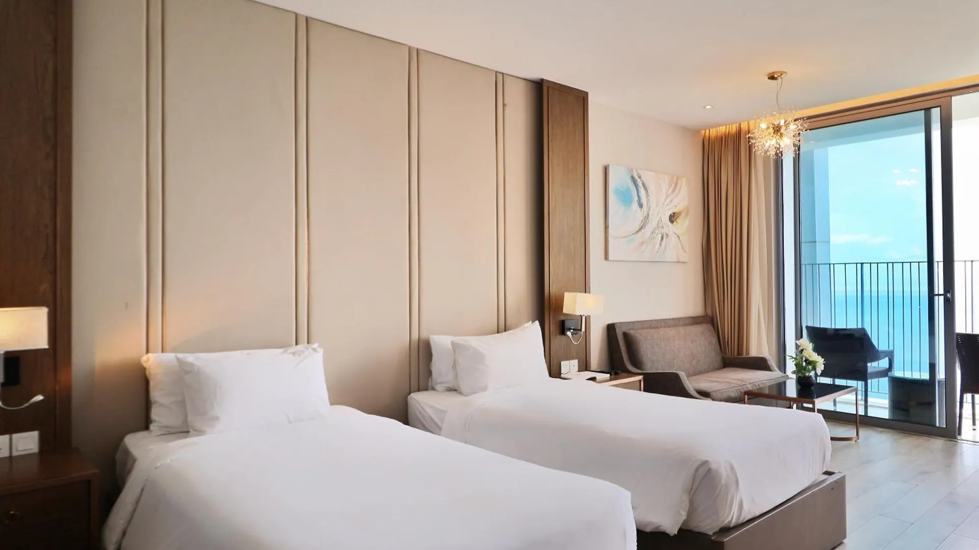 Wise Stay Panorama Condotel 芽庄