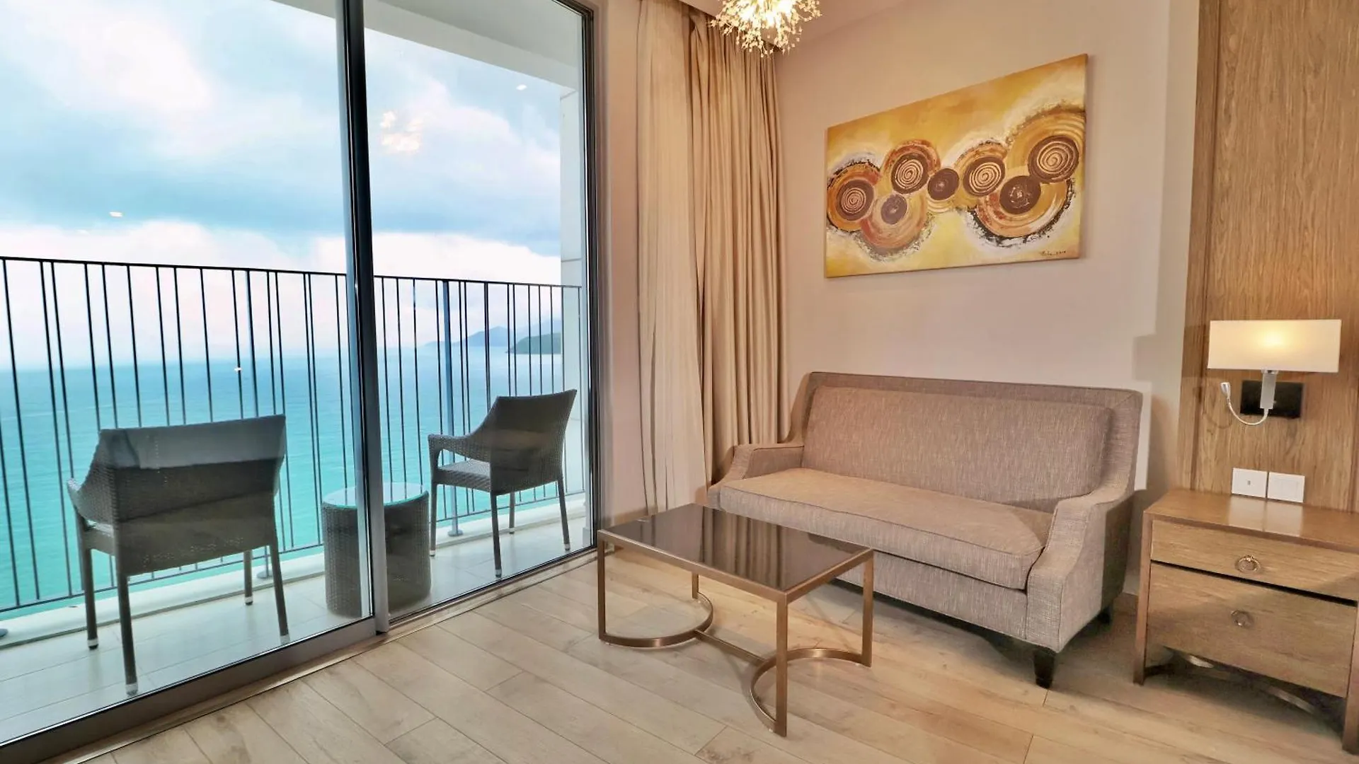 Wise Stay Panorama Condotel 芽庄 0*,  越南